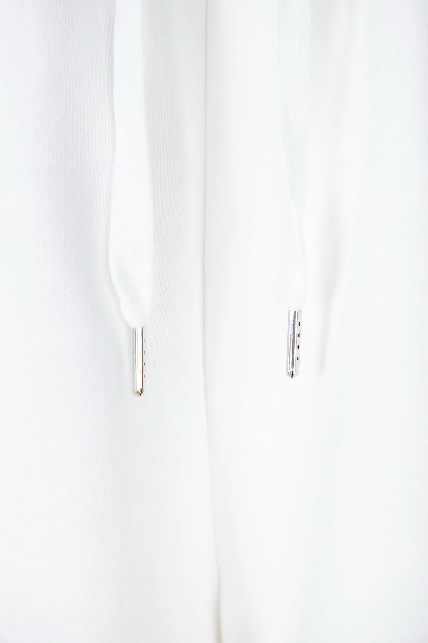 P130 Ralph Lauren Basic pony embroidered logo sweatpants and shorts for men and women. Customized drawstring. Hand-cranked eyelets. Pure cotton fabric. Easier to wear, more comfortable and less bulky than ordinary fabrics. Customized fabric. Classic pony embroidered logo. Complete accessories. Basic and versatile style. Easy to control. Randomly matched. Full sense of design. Color: white, black, navy blue, gray. Size: S-XL.